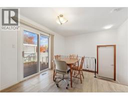 55 Monte Carlo Crescent, photo 5