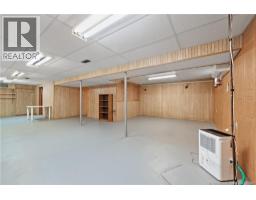 55 Monte Carlo Crescent, photo 17