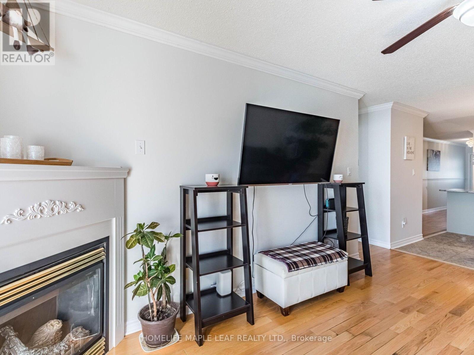 8- 350 Lakebreeze Drive, Clarington, ON photo 14