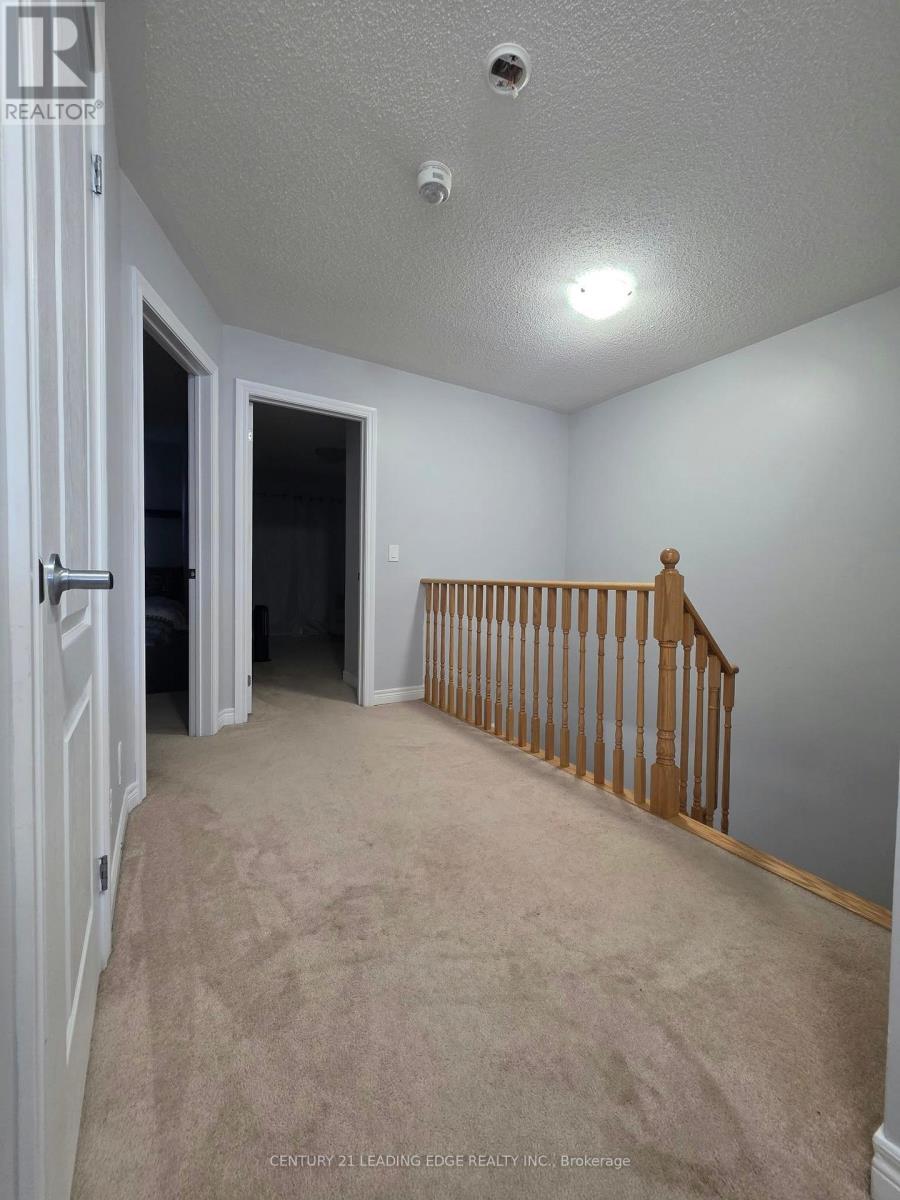57 Great Gabe Crescent, Oshawa, ON photo 11