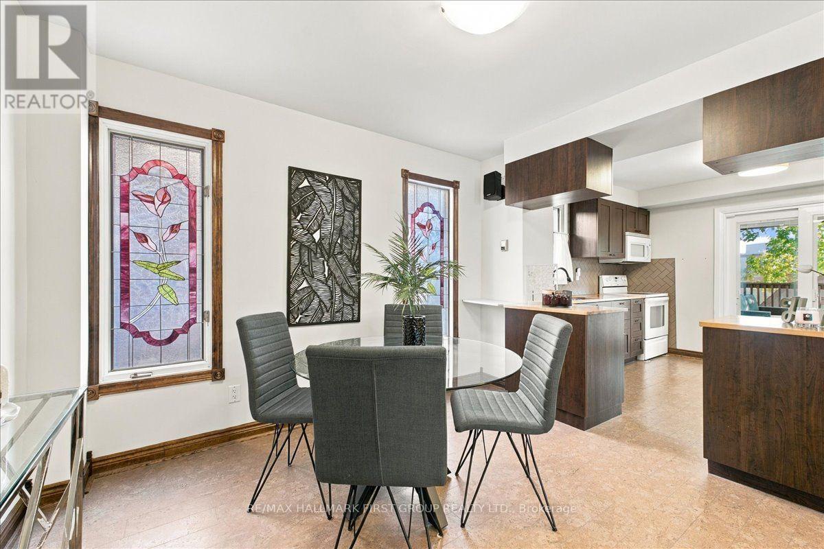 23 Flowers Crescent, Ajax, ON photo 12