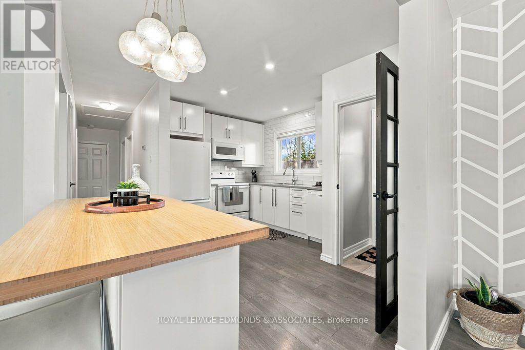 525 IRVING STREET - 13