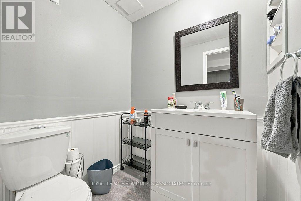 525 IRVING STREET - 28
