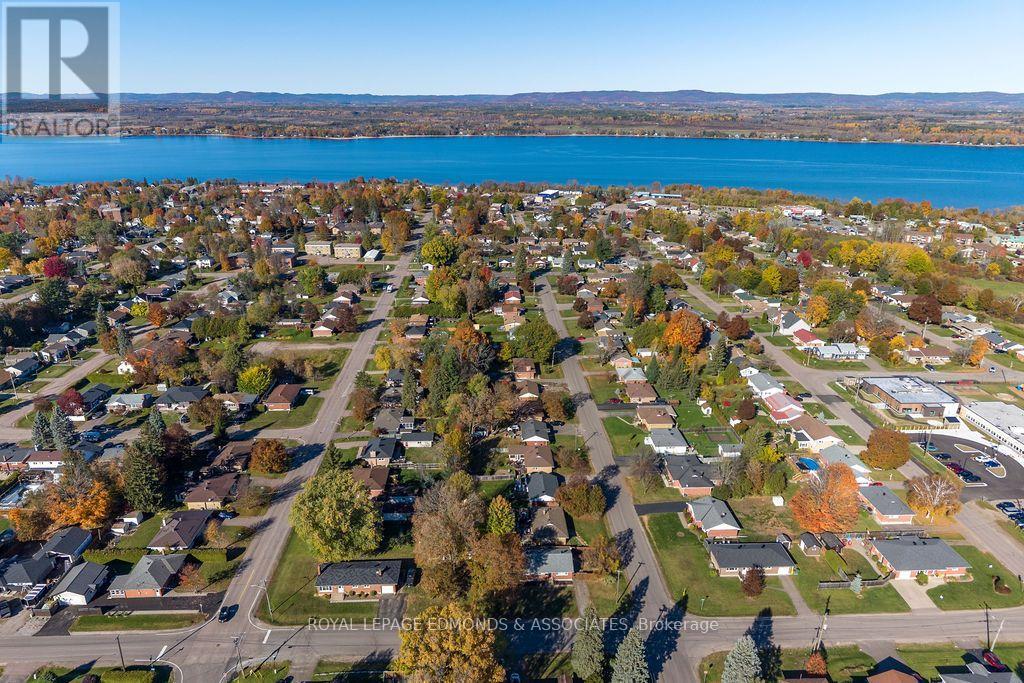 525 IRVING STREET - 39