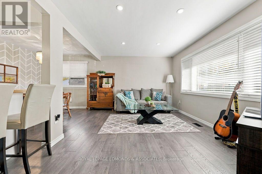 525 IRVING STREET - 8