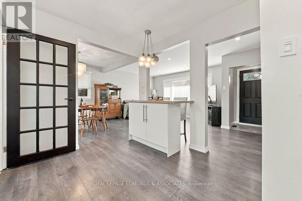 525 IRVING STREET - 9