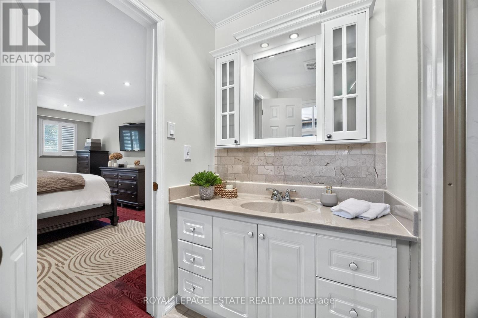 268 Fincham Avenue, Markham, ON photo 22