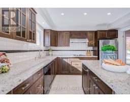 17 Charrington Crescent, Markham, ON L3R0R3 Photo 21