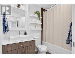 Nw 1004 - 9201 Yonge Street, Richmond Hill, ON L4C1H9 Photo 19
