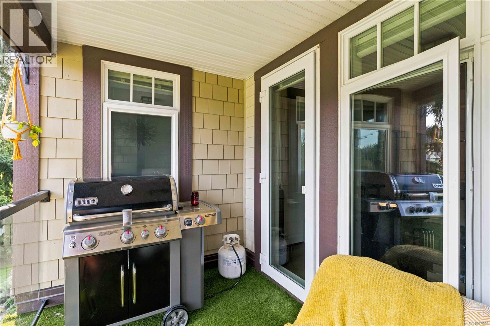 #306 1375 Bear Mountain Pkwy - 17