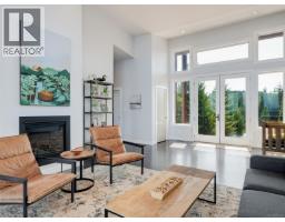 Family room - 4836 Goldstream Heights Dr, Shawnigan Lake, BC V8H2J1 Photo 7