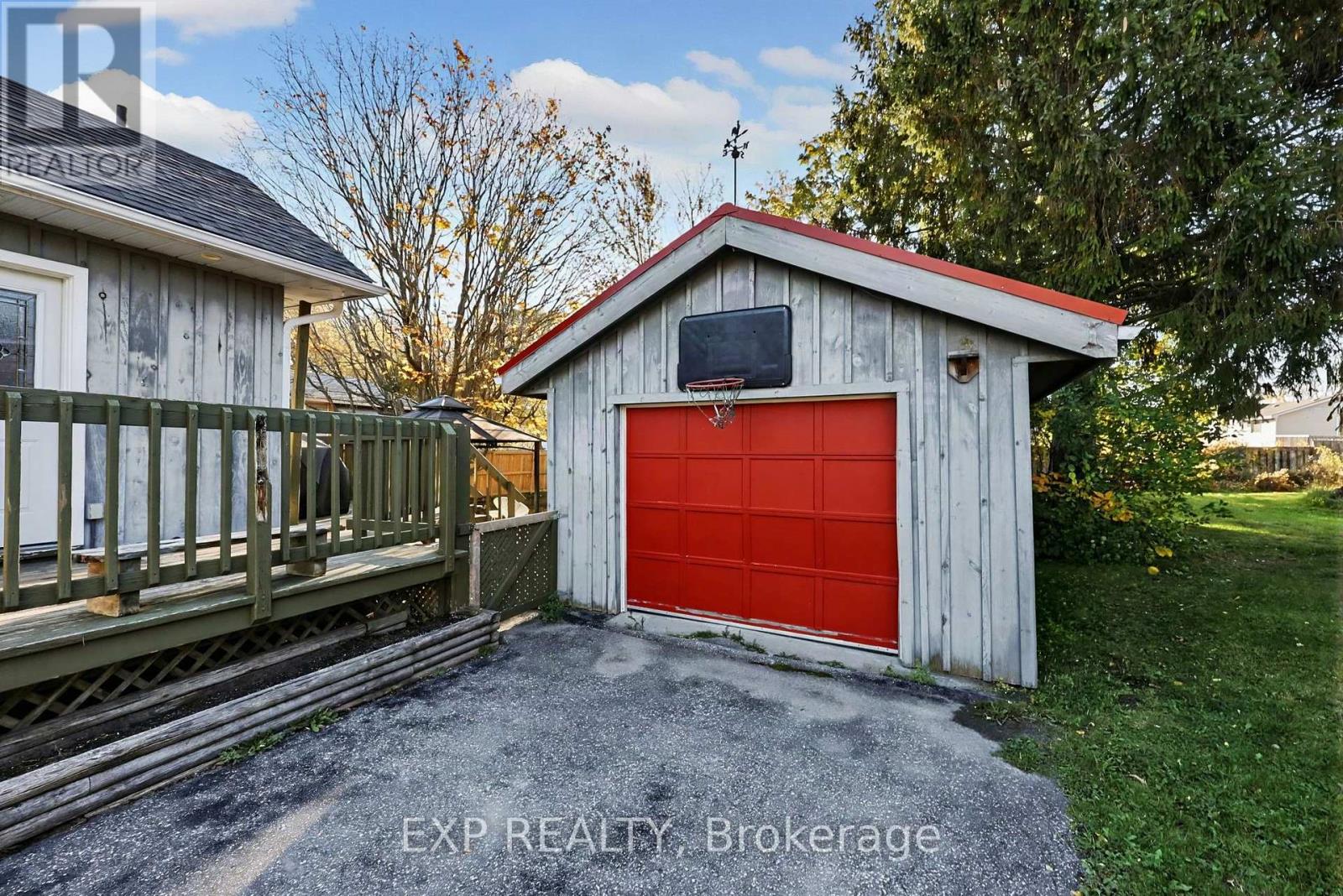 323 BELL Street, Tay, ON photo 22