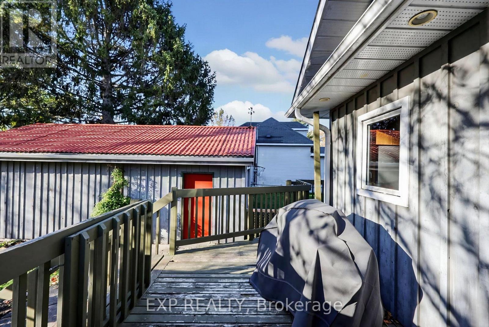323 BELL Street, Tay, ON photo 27