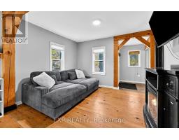 323 Bell Street, Tay, ON L0K1R0 Photo 7
