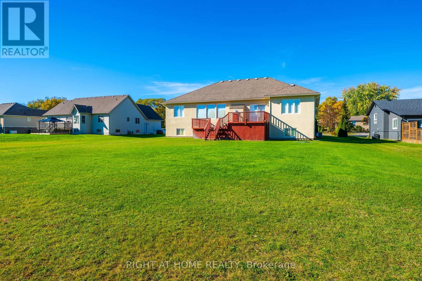 16 WASAGA SANDS Drive, Wasaga Beach photo 15