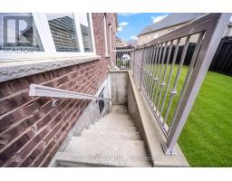 11 Malpass Street, Brampton, ON L7A4A3 Photo 27