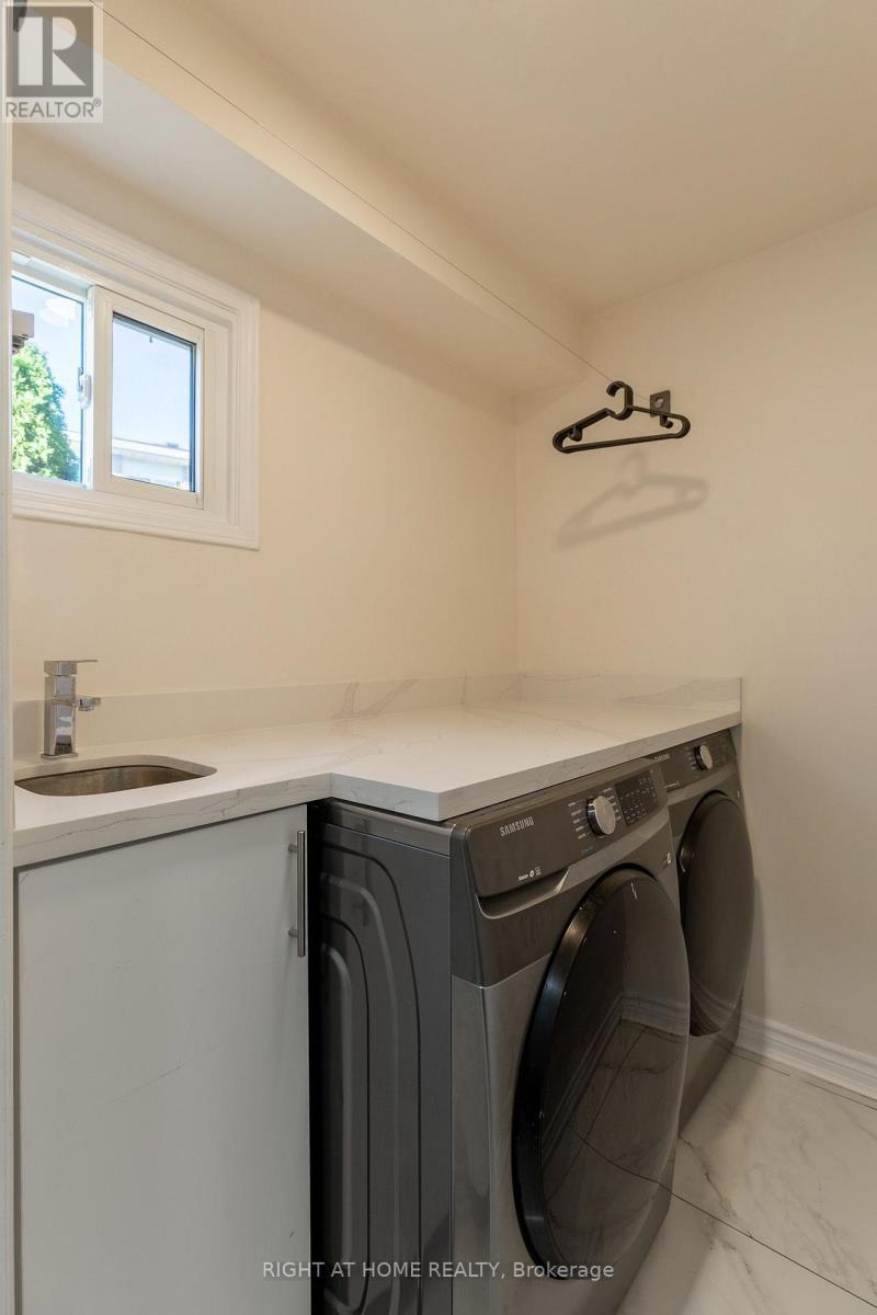 5044 Guildwood Way East, Mississauga, ON photo 24
