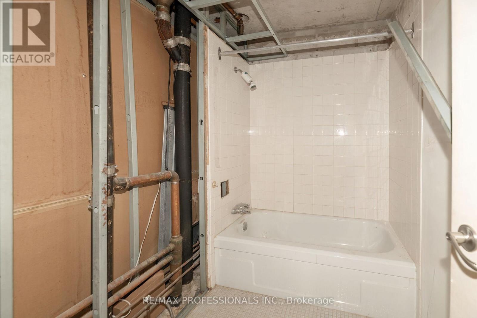 708- 1515 Lakeshore Road, Mississauga, ON photo 20