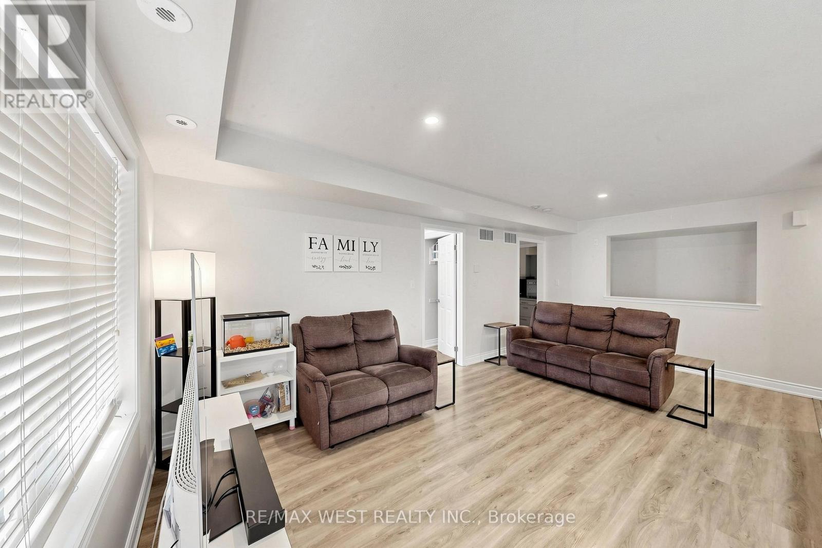 1- 608 Shoreline Drive, Mississauga, ON photo 10