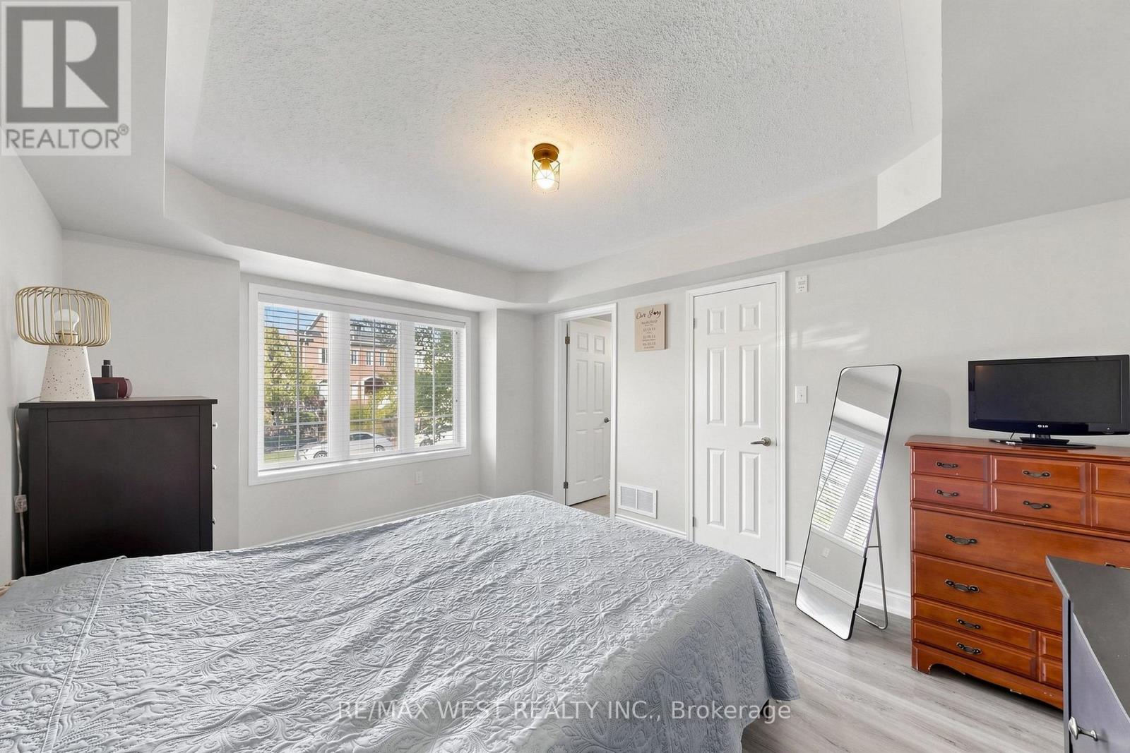 1- 608 Shoreline Drive, Mississauga, ON photo 24