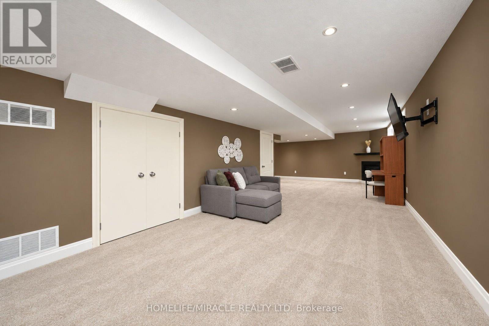 17 Buena Vista Drive, Orangeville, ON photo 45