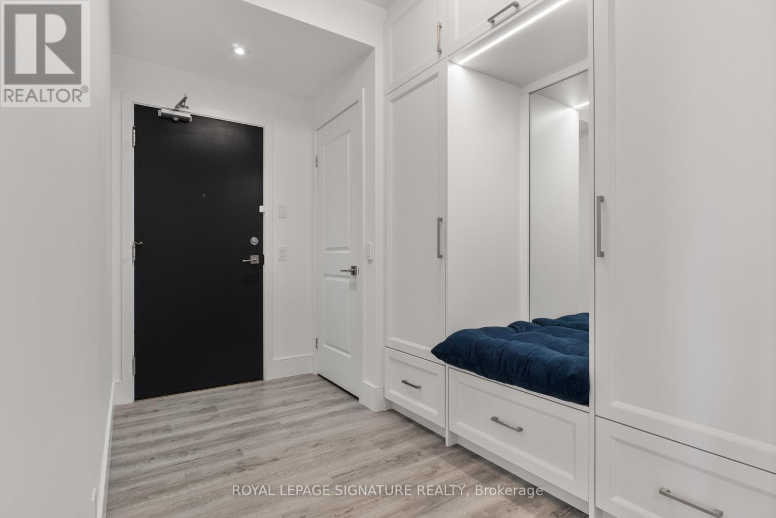 3109- 10 Parklawn Road, Toronto, ON photo 2