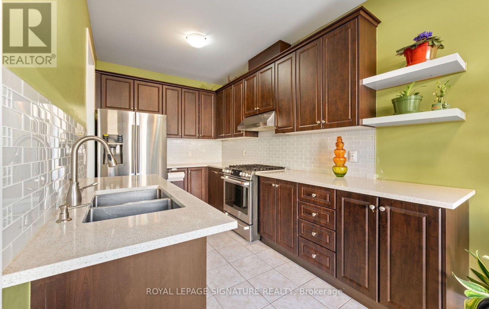 30 Franktown Drive, Brampton, ON photo 19