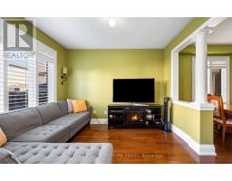 30 Franktown Drive, Brampton, ON L6P3N3 Photo 13