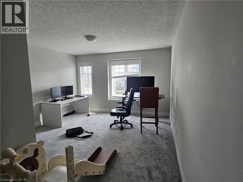 3 Bed, 3 Bath Townhouse for Rent in Waterloo – 132 FOAMFLOWER Place, Waterloo – MLS# 40873009 - Image 4