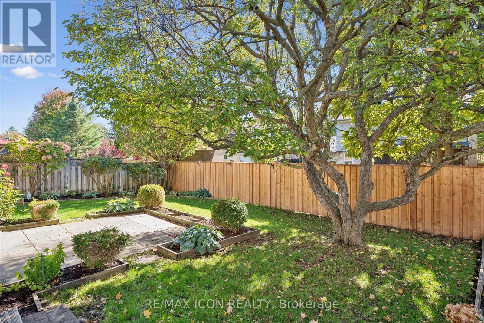 43 Lewis Crescent, Kitchener, ON photo 10