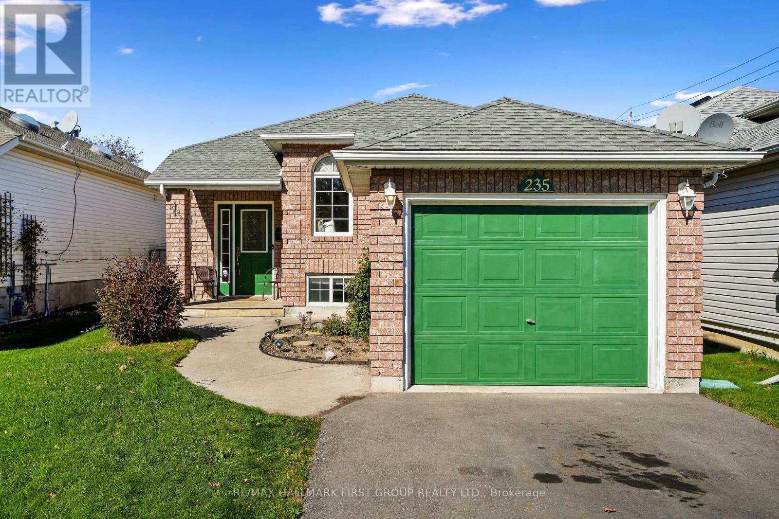 235 Carroll Crescent, Cobourg, ON photo 2