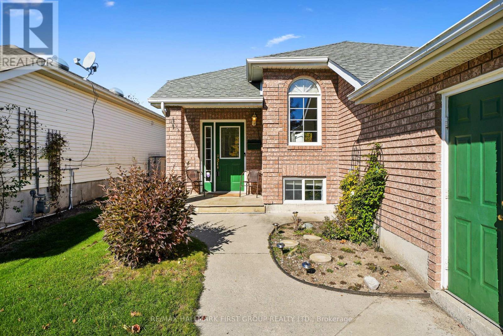 235 Carroll Crescent, Cobourg, ON photo 3