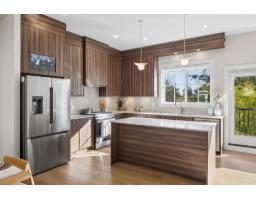 101 16042 9a Avenue, Surrey, BC V4A9A7 Photo 10