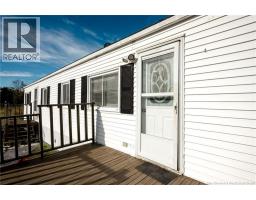 72 Violet Street, photo 4
