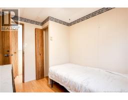 72 Violet Street, photo 16