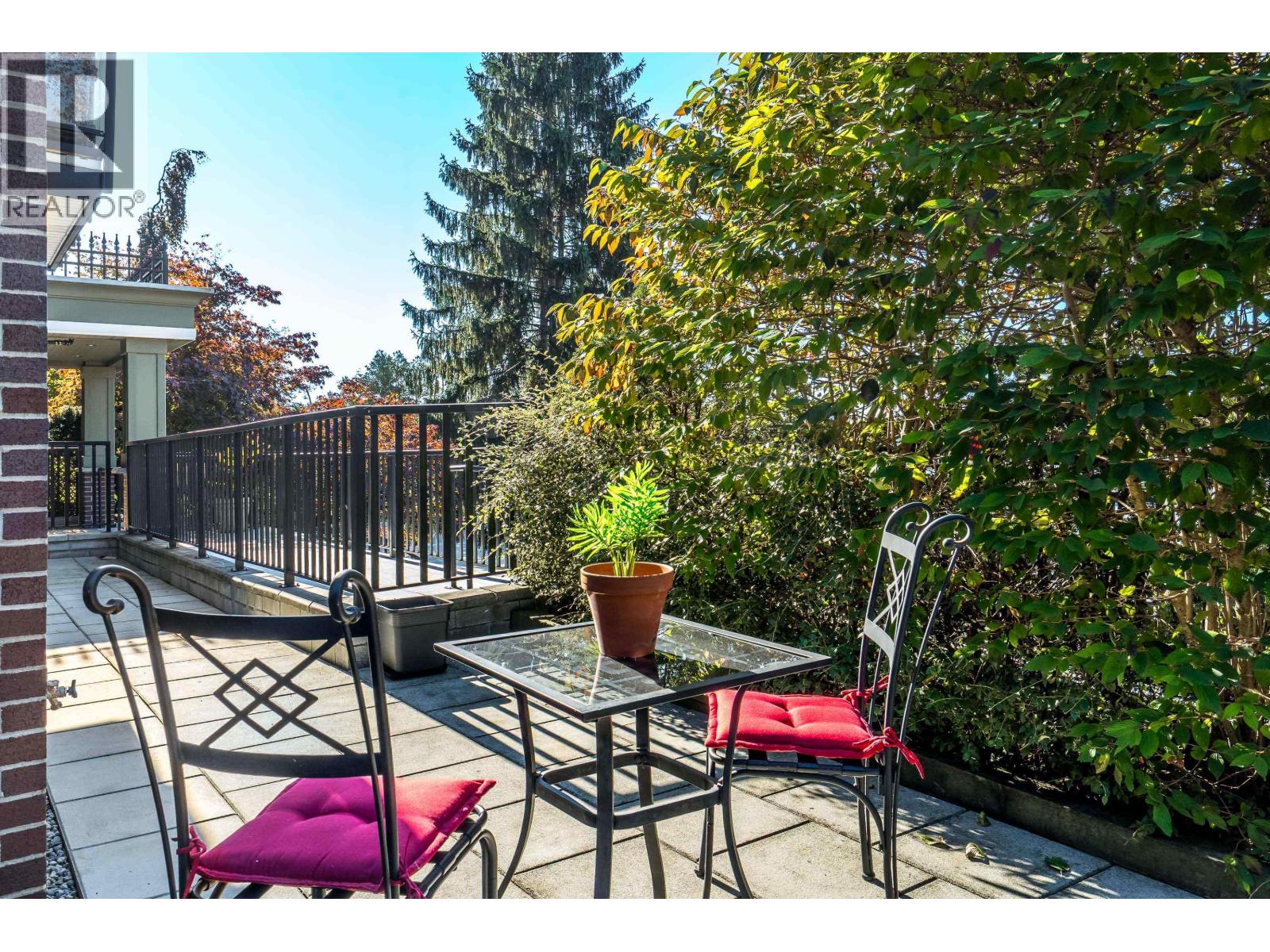 101 11566 224 STREET, Maple Ridge - Image 1