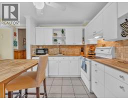 1826 Francois Road, Windsor, ON N8W4S7 Photo 17