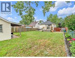 1826 Francois Road, Windsor, ON N8W4S7 Photo 35