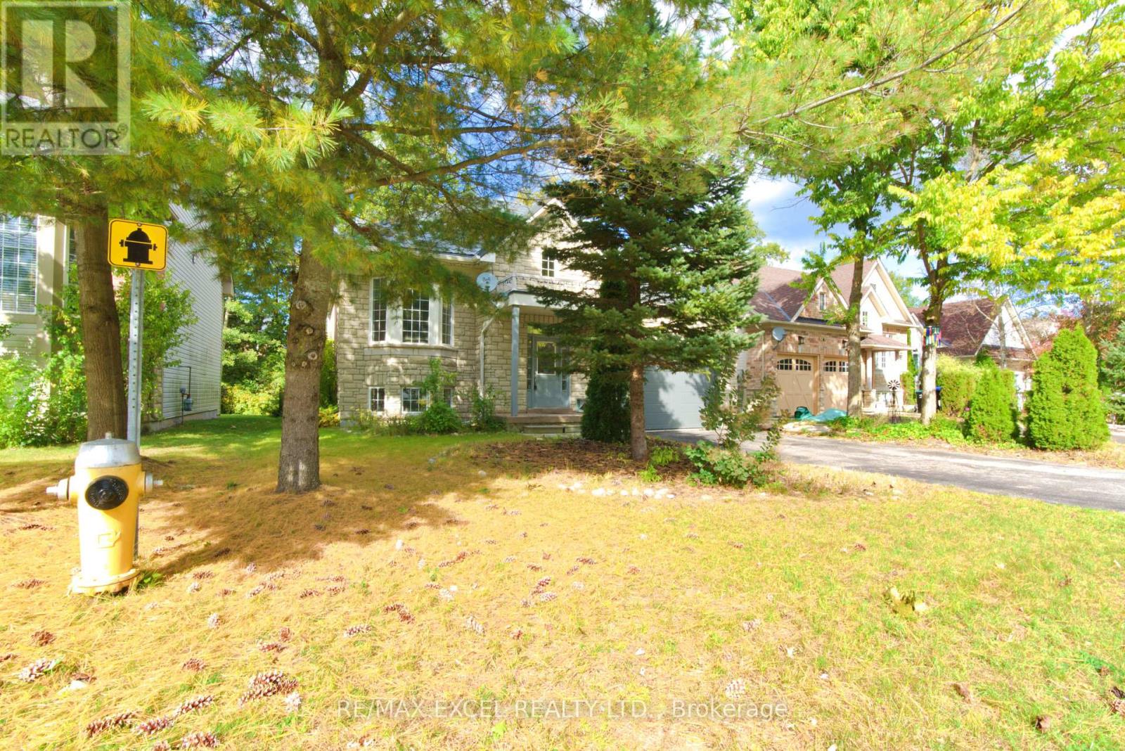 12 Cardinal Way, Wasaga Beach photo 5