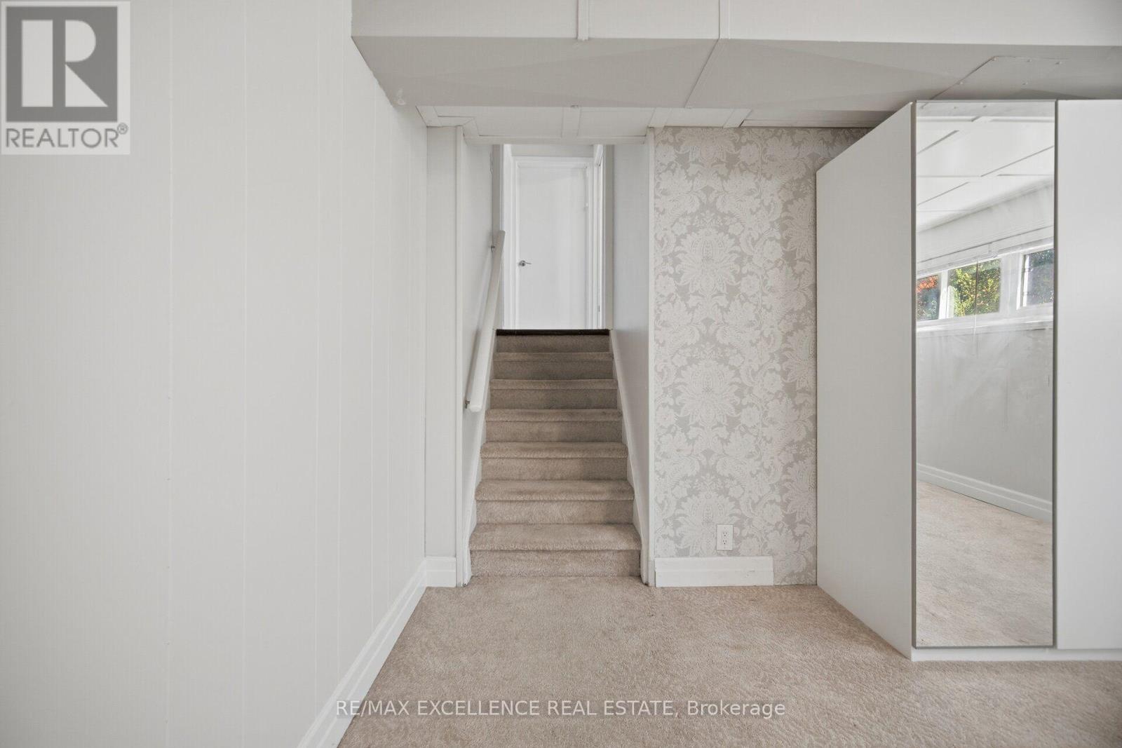 86 Dooley Drive, Kitchener, ON photo 32