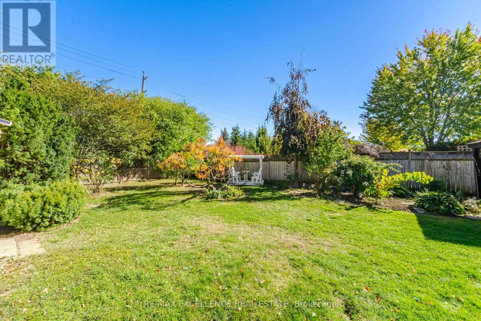 86 Dooley Drive, Kitchener, ON photo 48