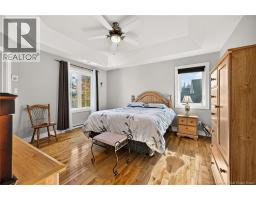 63 Richard Street, photo 24