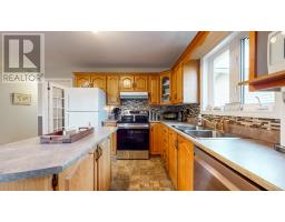 6 Greenspond Drive thumbnail 11