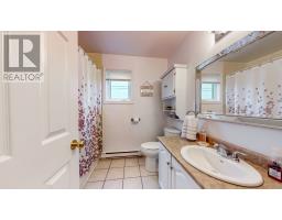 6 Greenspond Drive thumbnail 22