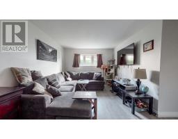 6 Greenspond Drive thumbnail 26