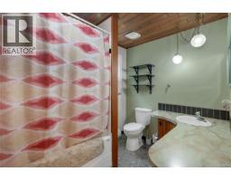 4485 Colwin Rd, Campbell River, BC V9H1E6 Photo 17