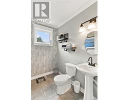 28 Courtney Street thumbnail 13