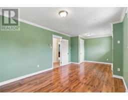 28 Courtney Street thumbnail 19