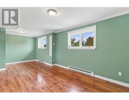 28 Courtney Street thumbnail 20