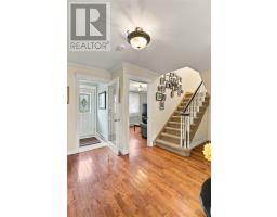28 Courtney Street thumbnail 3